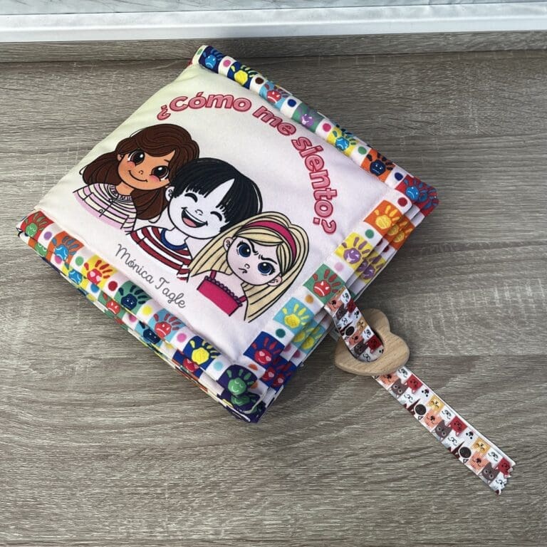 libro sensorial de tela emociones bebés Play Fun Learn Studios